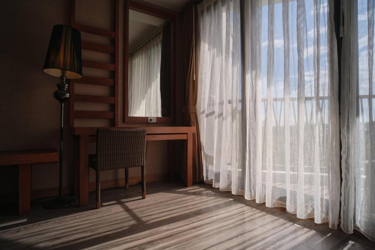 畫日風尚會館sinasera Resort Чанбин Экстерьер фото
